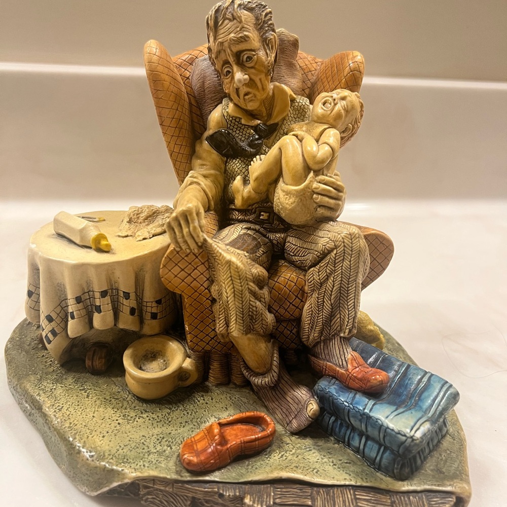 Naturecraft England Figurine